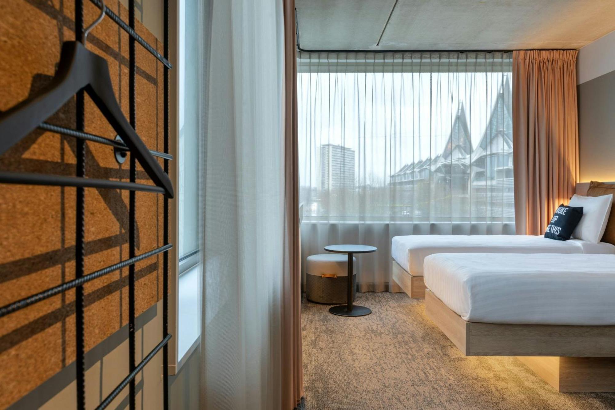 Hotel Moxy Anvers Extérieur photo