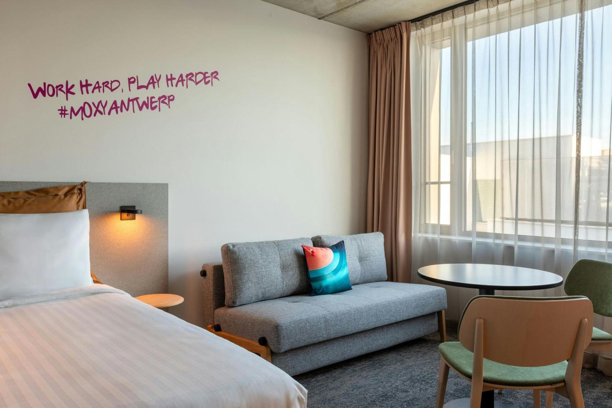 Hotel Moxy Anvers Extérieur photo